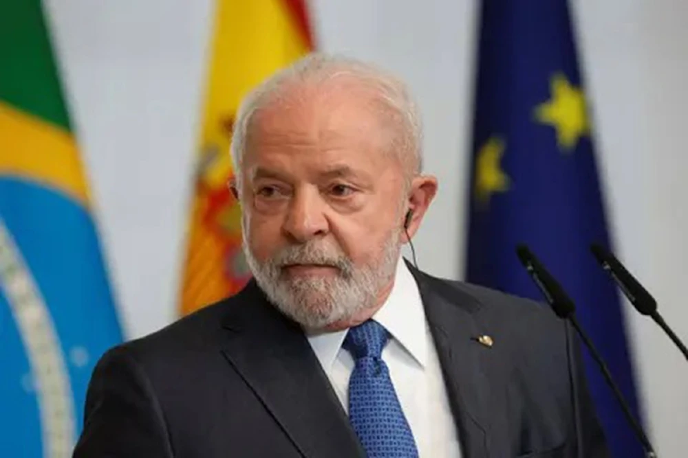 Presidente Lula dice que accidente sufrido el fin de semana fue grave
