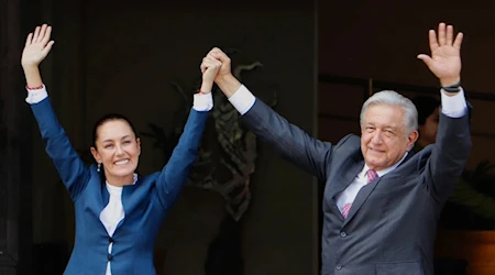 Andrés Manuel López Obrador y Claudia Sheinbaum: la continuidad de un gobierno en México.