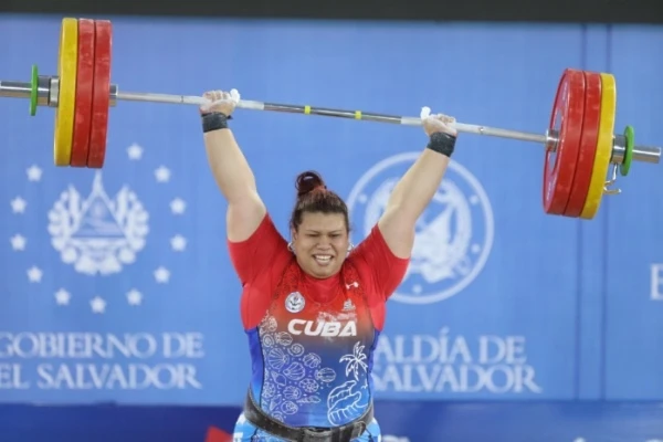Cubanos participarán en eventos internacionales de halterofilia
