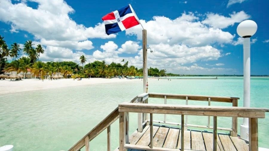 Dominicana recibió récord de más de nueve millones de turistas