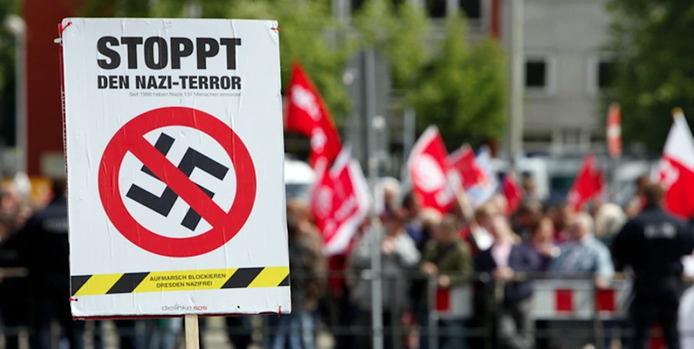 Prohibirá Suiza uso de símbolos nazis en público