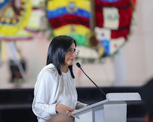 “No nos rendiremos jamás”: Autoridades venezolanas rinden homenaje al Libertador Simón Bolívar a 194 años de su partida