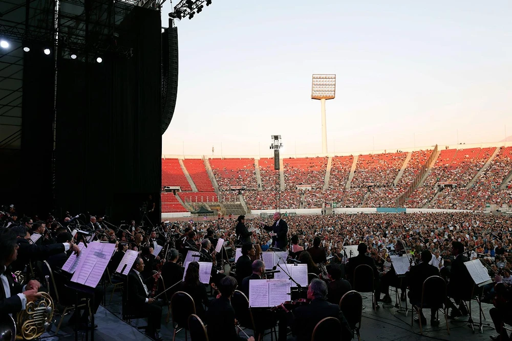 Chile: Novena Sinfonía de Beethoven llena gradas de Estadio Nacional