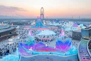 El parque de hielo más grande del mundo abre en China: Harbin Ice-Snow World celebra su 26.ª edición con un homenaje a los Juegos Asiáticos de Invierno 2025