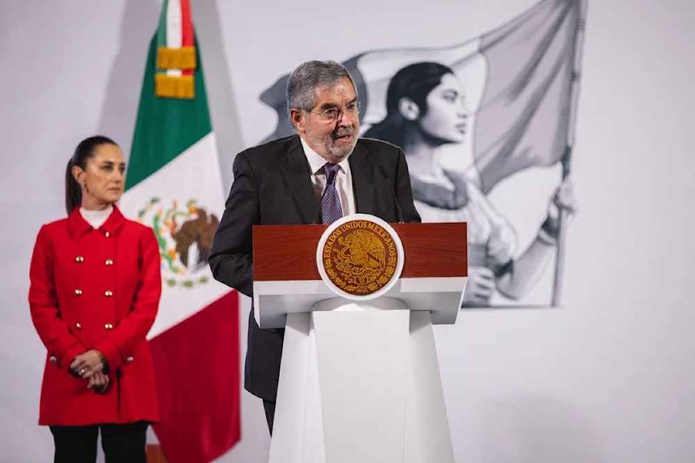 Gobierno de México presenta plan para proteger a migrantes en EE.UU.