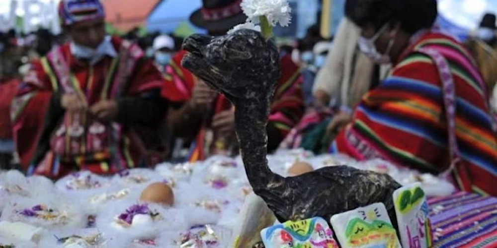 Bolivia: ofrendas tradicionales a la Pachamama en fin de año