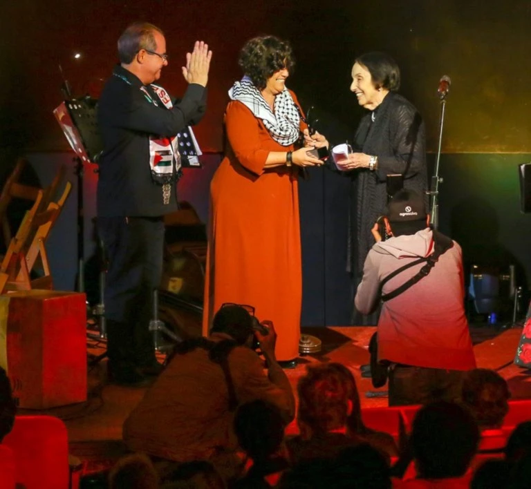 Festival de cine de La Habana cede Coral de Honor a Carole Rosenberg