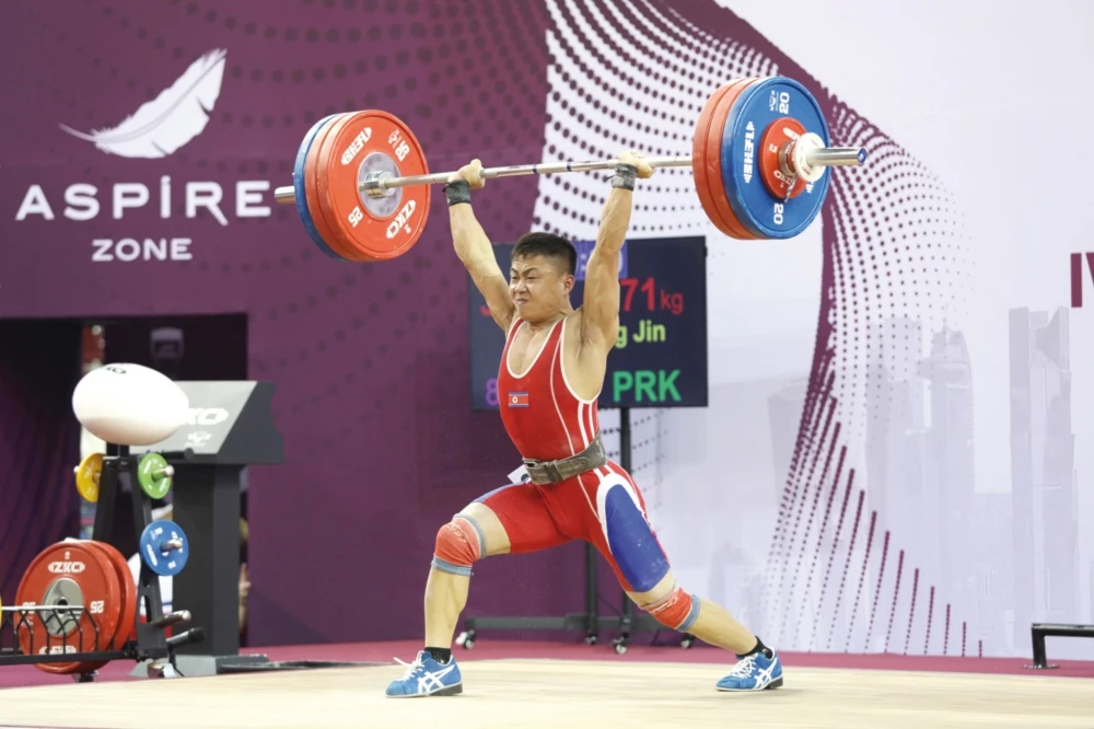 RPDC reina en segunda jornada de mundial de halterofilia