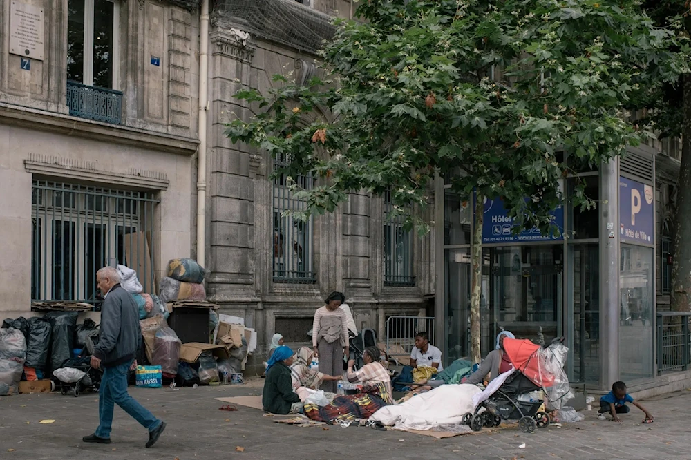 Macron expulsa a migrantes de París antes de los Juegos Olímpicos