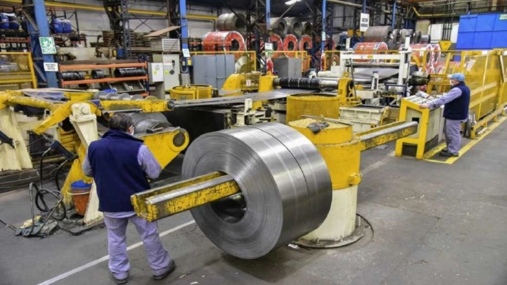 Producción industrial de Brasil creció 2,6 % de enero a junio