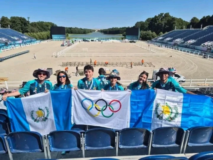París 2024: Voluntarios de Guatemala participan en pentatlón moderno