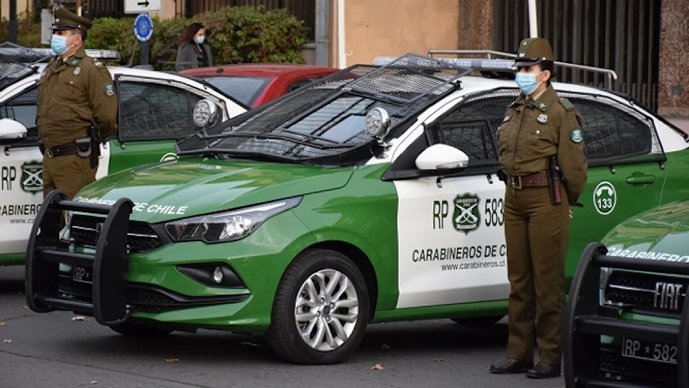 Policía de Chile detiene con violencia a cuatro estudiantes