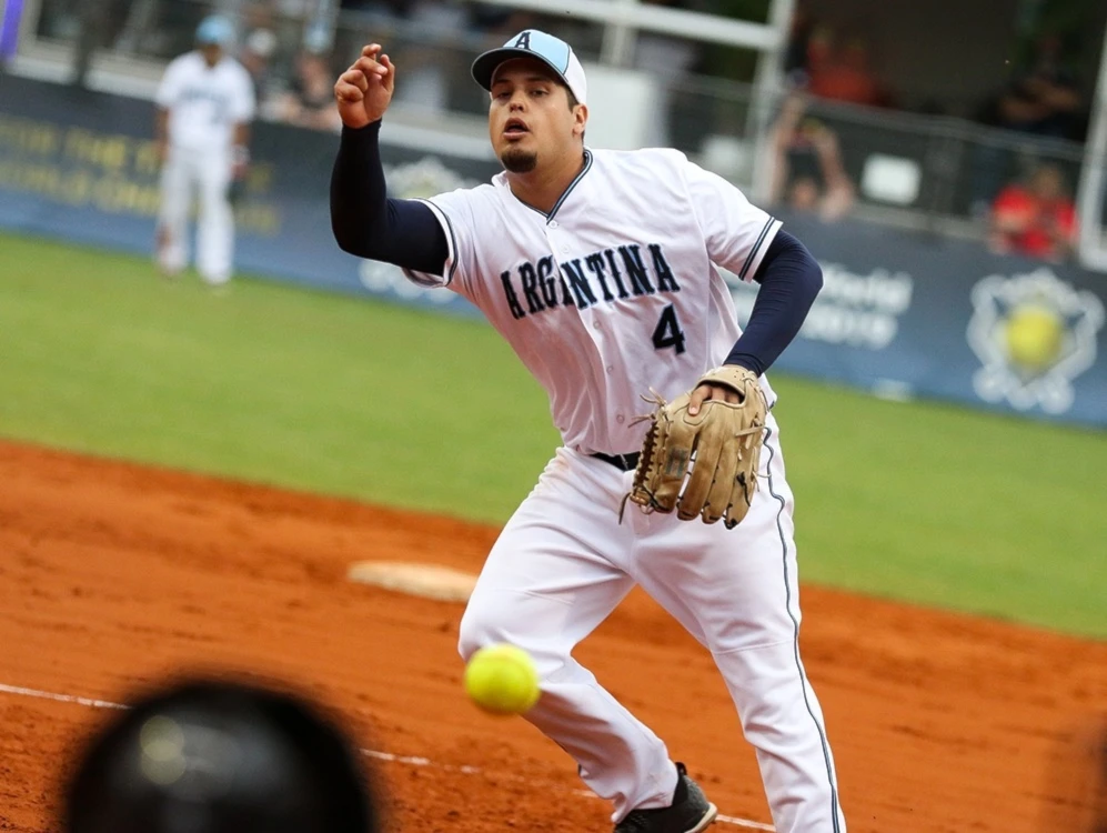 Argentina repite en la cima mundial del softbol masculino