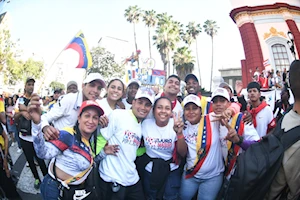 Pueblo de Venezuela juró junto a Maduro defender la Patria ante cualquier amenaza fascista