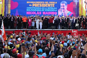 Pueblo de Venezuela juró junto a Maduro defender la Patria ante cualquier amenaza fascista