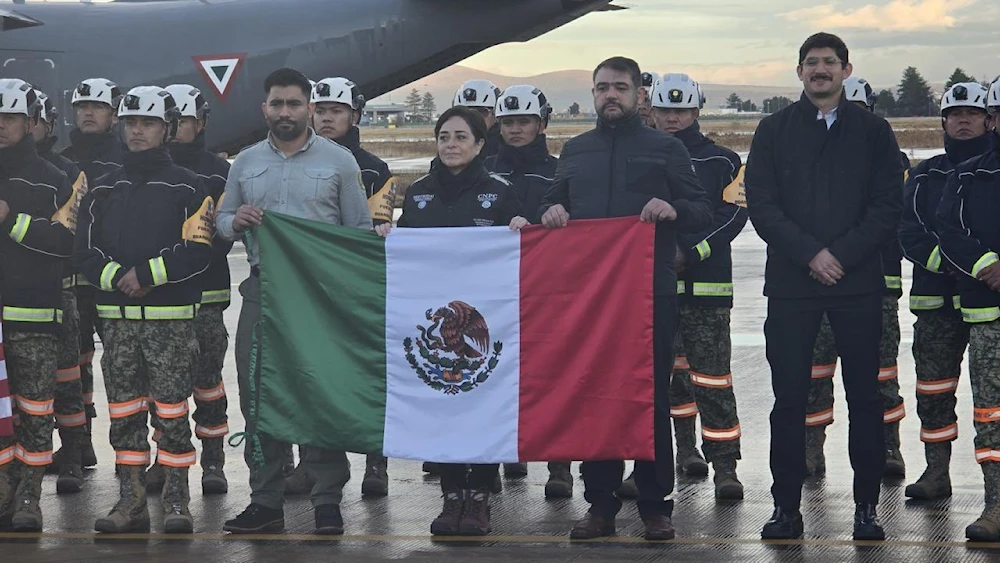 Bomberos mexicanos llegan a California para combatir incendios