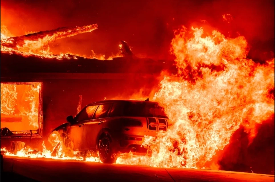 Incendios en California: 24 vidas perdidas y la lucha continúa