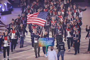 Así fue la espectacular ceremonia de apertura de los Juegos Mundiales Universitarios de Invierno FISU 2025 en Turín: más de 2.000 atletas de 57 países dan inicio a la gran competencia