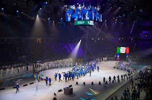 Así fue la espectacular ceremonia de apertura de los Juegos Mundiales Universitarios de Invierno FISU 2025 en Turín: más de 2.000 atletas de 57 países dan inicio a la gran competencia