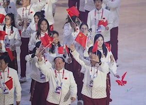 Así fue la espectacular ceremonia de apertura de los Juegos Mundiales Universitarios de Invierno FISU 2025 en Turín: más de 2.000 atletas de 57 países dan inicio a la gran competencia