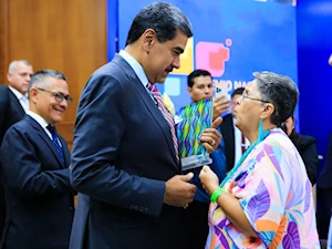 Presidente Nicolás Maduro entrega Premio Nacional de Cultura 2023-2024 a artistas que enriquecen el patrimonio cultural de los venezolanos