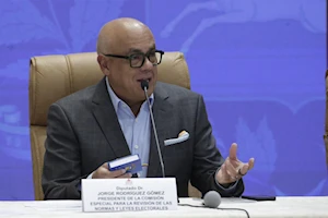 Reunión del Parlamento venezolano con partidos políticos para definir cronograma electoral