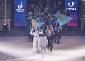 Así fue la espectacular ceremonia de apertura de los Juegos Mundiales Universitarios de Invierno FISU 2025 en Turín: más de 2.000 atletas de 57 países dan inicio a la gran competencia