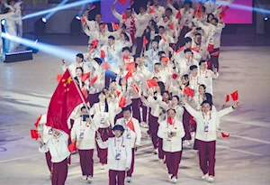 Así fue la espectacular ceremonia de apertura de los Juegos Mundiales Universitarios de Invierno FISU 2025 en Turín: más de 2.000 atletas de 57 países dan inicio a la gran competencia