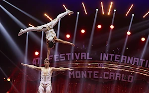 Más de 200 acróbatas de 22 países participan en el 47° Festival Internacional de Circo de Montecarlo en Mónaco