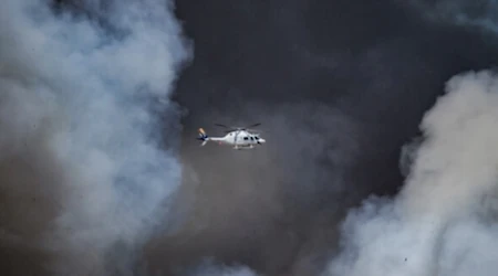 Helicóptero se estrella en Chile y desata devastador incendio forestal