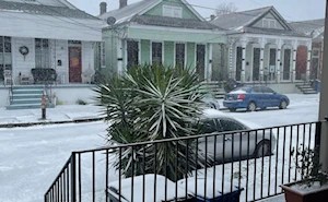 La ciudad estadounidense de Nueva Orleans despierta cubierta de nieve: el fenómeno más sorprendente desde 2009