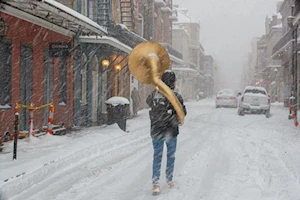 La ciudad estadounidense de Nueva Orleans despierta cubierta de nieve: el fenómeno más sorprendente desde 2009