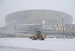 La ciudad estadounidense de Nueva Orleans despierta cubierta de nieve: el fenómeno más sorprendente desde 2009