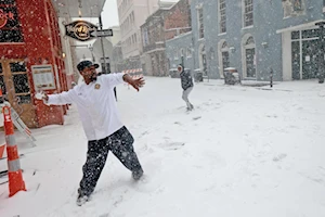 La ciudad estadounidense de Nueva Orleans despierta cubierta de nieve: el fenómeno más sorprendente desde 2009