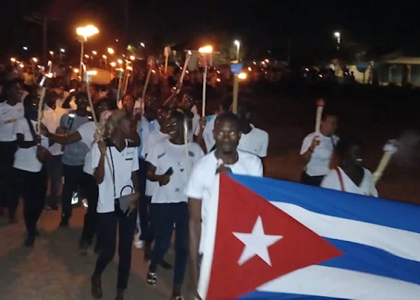 Marcha de las antorchas por Martí en Guinea Bissau