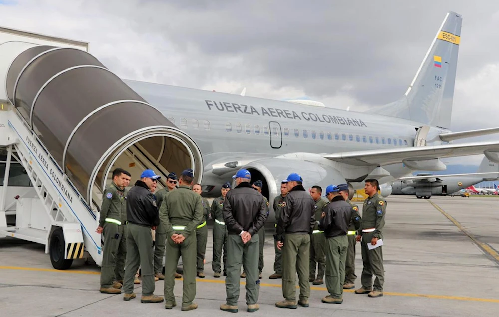 Aviones de Colombia hacia EEUU para repatriar a deportados