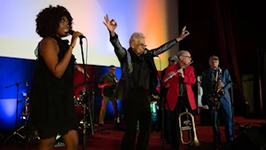 El gran maestro y showman de Cuba Bobby Carcassés en el escenario del Jazz Plaza