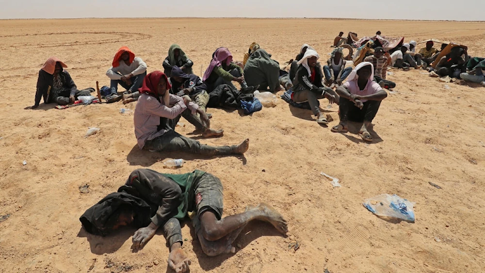 Detienen en Libia a banda delictiva que extorsionaba a migrantes
