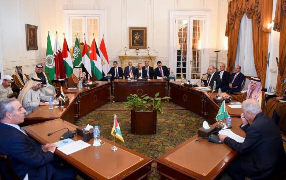 Reunión ministerial árabe rechaza cualquier intento de dividir Gaza