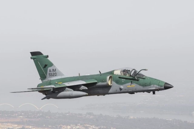 Fuerza aérea brasileña derriba avioneta intrusa