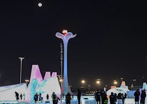 Así de deslumbrante se vio la Luna de Nieve de este 12 de febrero: un novilunio que coincide con el Año Nuevo Chino, y una espectacular alineación planetaria