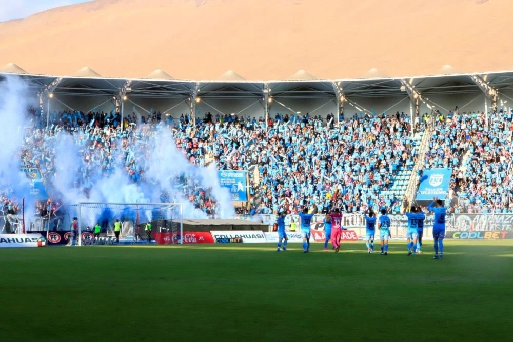 Arranca campeonato élite de fútbol profesional en Chile
