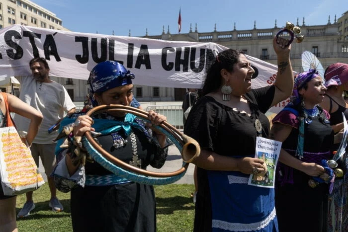 Líderes Mapuche rechazan acusaciones del Gobierno sobre incendios
