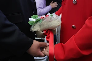 Amor y amistad: Con flores, peluches y mucho cariño, el mundo celebró este 14 de febrero, Día de San Valentín
