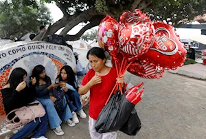 Amor y amistad: Con flores, peluches y mucho cariño, el mundo celebró este 14 de febrero, Día de San Valentín