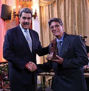 Presidente Maduro presenta Proyecto de Reforma Constitucional ante el Parlamento