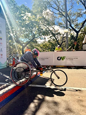 Ejemplos de esfuerzo y dedicación: Maratón CAF Caracas 2025 reunió a más de 6.000 corredores
