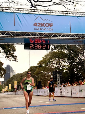 Ejemplos de esfuerzo y dedicación: Maratón CAF Caracas 2025 reunió a más de 6.000 corredores