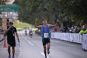 Ejemplos de esfuerzo y dedicación: Maratón CAF Caracas 2025 reunió a más de 6.000 corredores