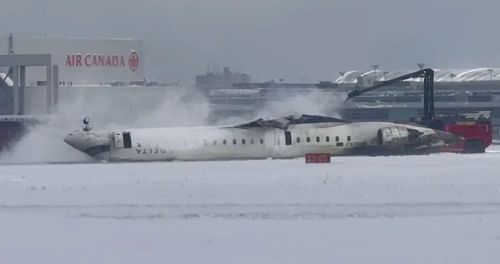 Al menos 19 heridos en accidente de avión en Toronto